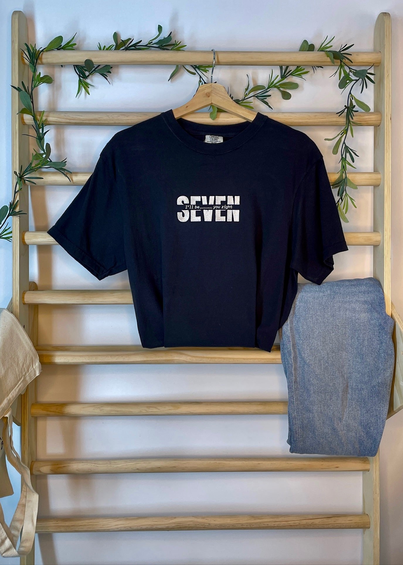 Seven Tee