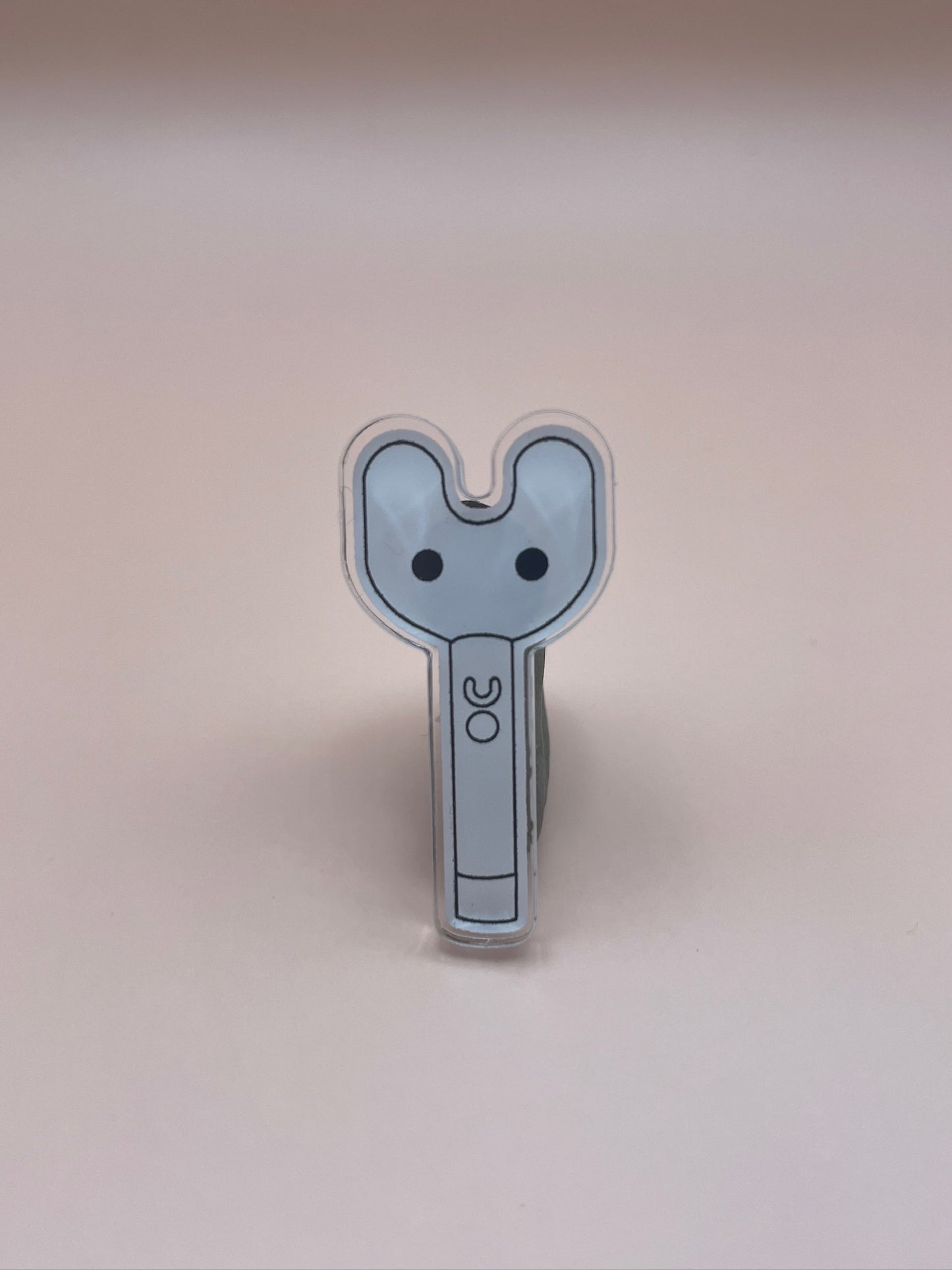 NewJeans Pins